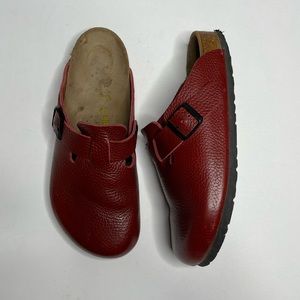 Birkenstock Boston clogs. Red leather size 41 L 10/M8